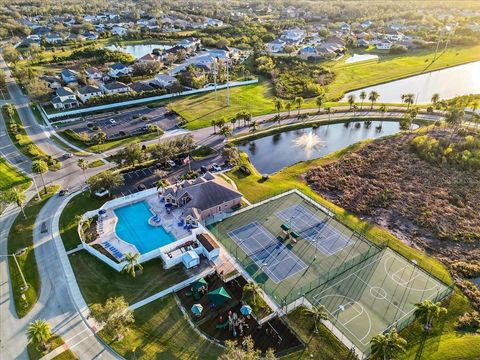 A home in ELLENTON