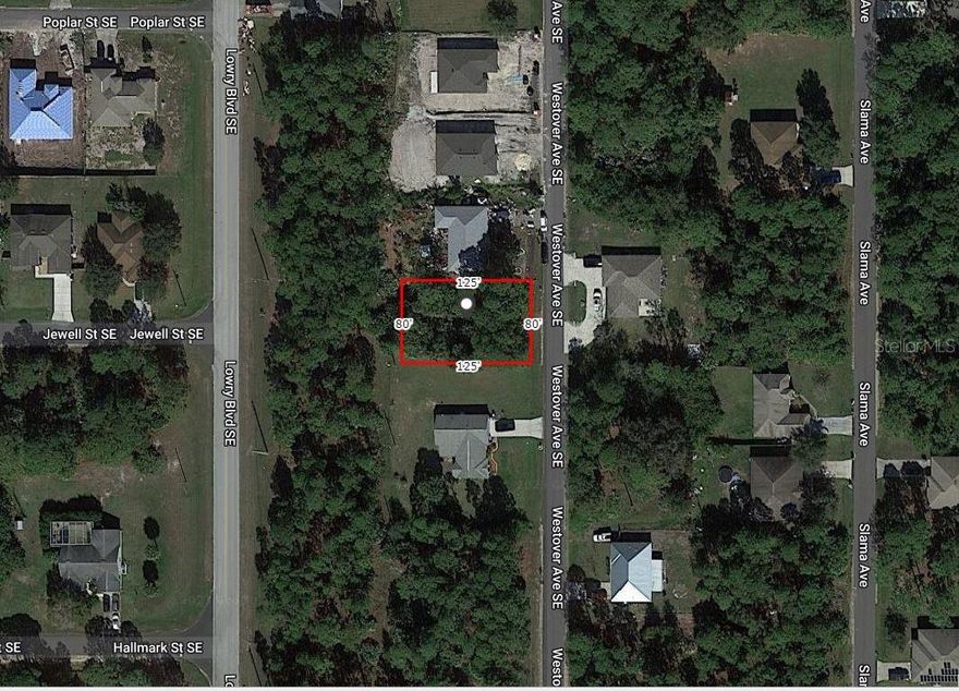 Conveniently located building lot in  growing Pam Bay . Close to shops and restaurants. Three minutes drive to Waterstone Sunrise Elementary School. No sign.