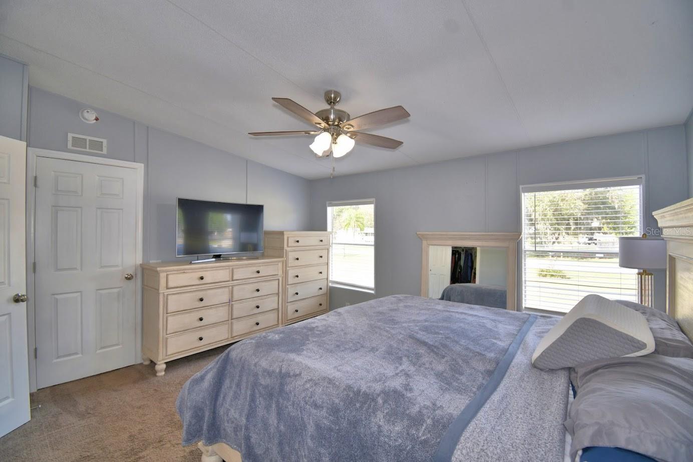 COUNTRY TRAILS PH 04 - Residential