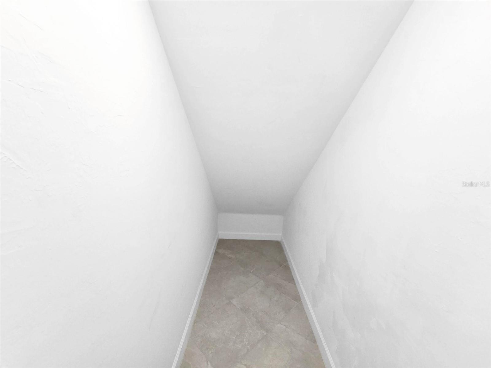 LORRAINE LAKES PH IIA - Residential Lease