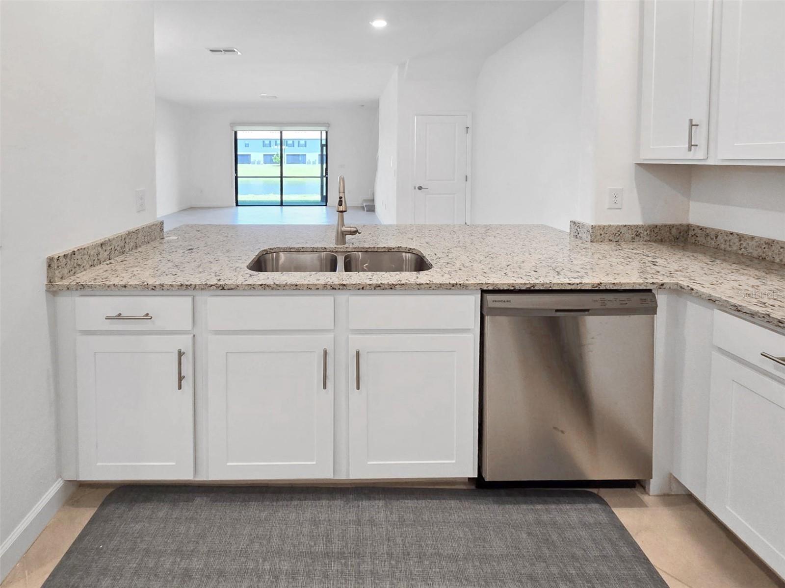 LORRAINE LAKES PH IIA - Residential Lease