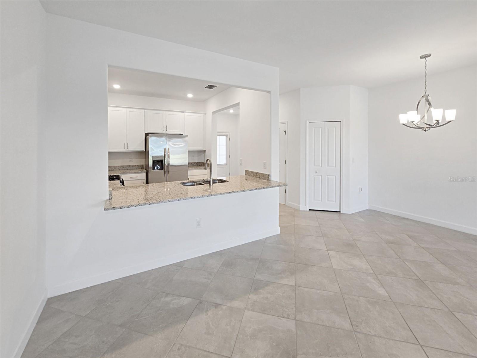 LORRAINE LAKES PH IIA - Residential Lease