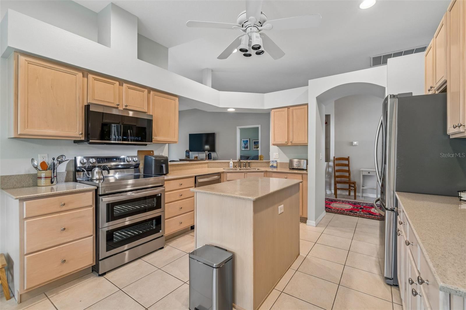 GRANTHAM CONDO - Residential