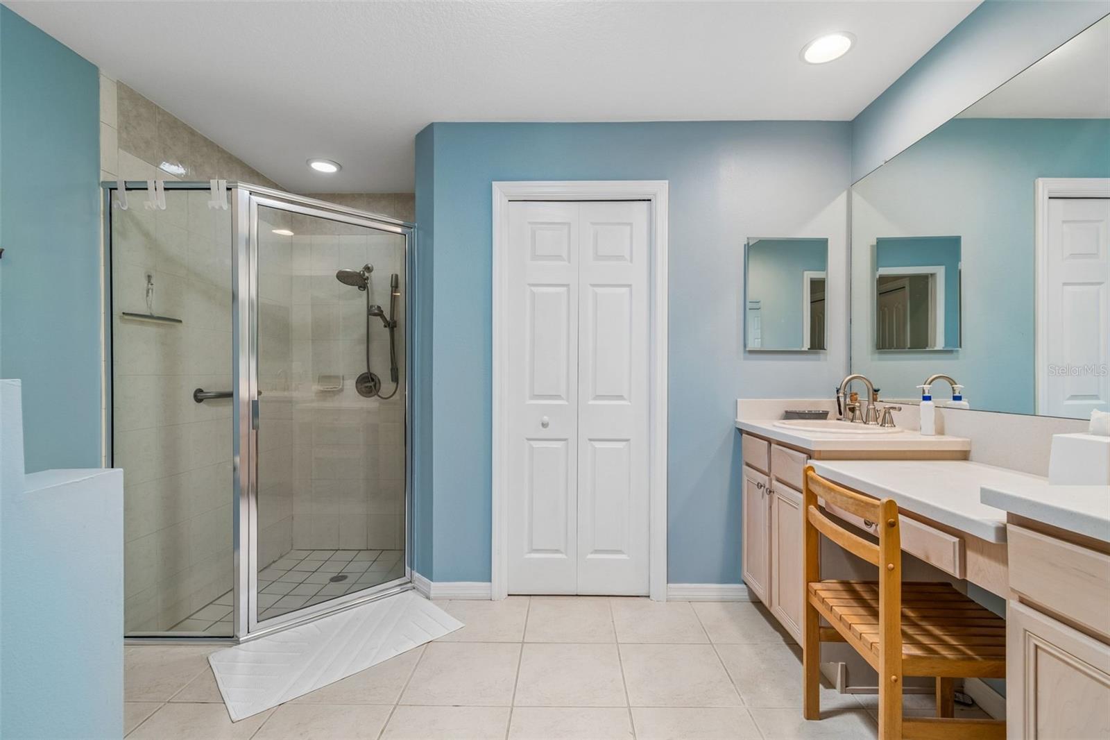 GRANTHAM CONDO - Residential