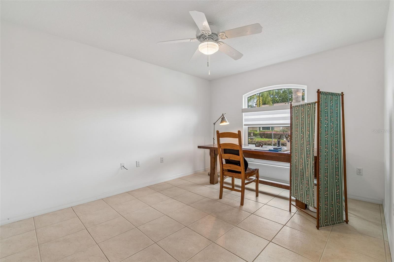 GRANTHAM CONDO - Residential