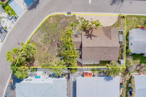 18198 3RD STREET E REDINGTON SHORES FL 33708