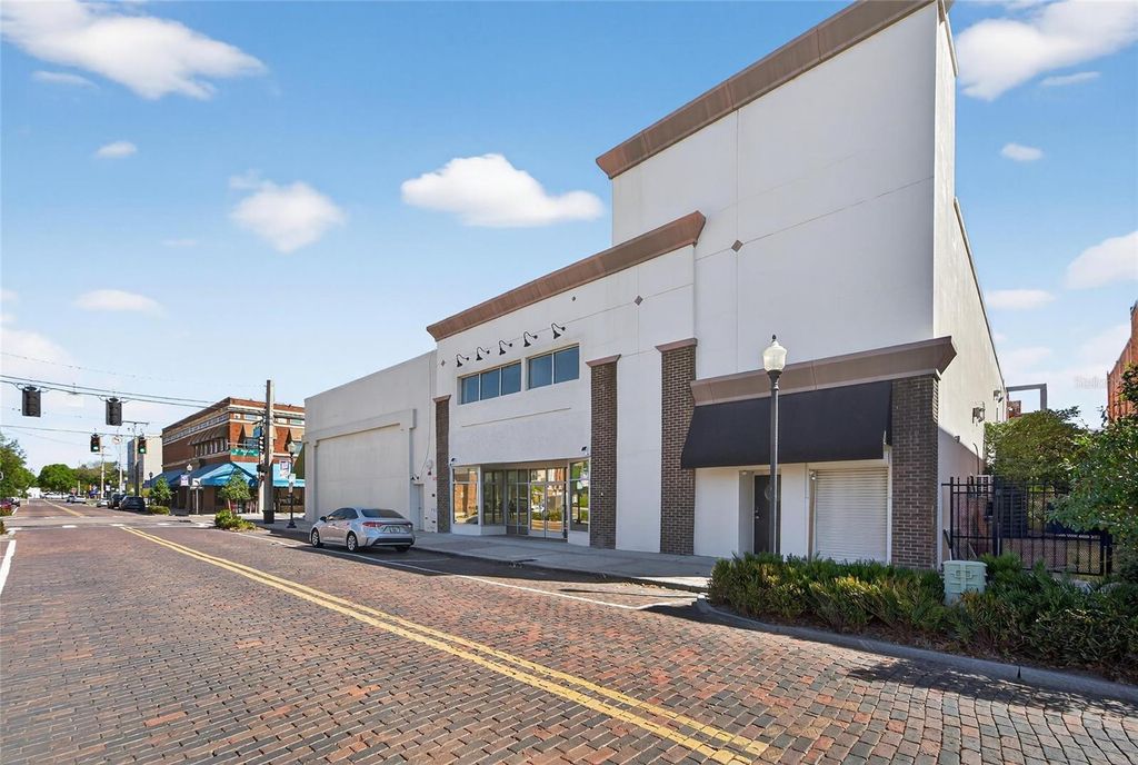 Photo of 106 N Evers Street, Plant City, FL 33563 (MLS # TB8492080)