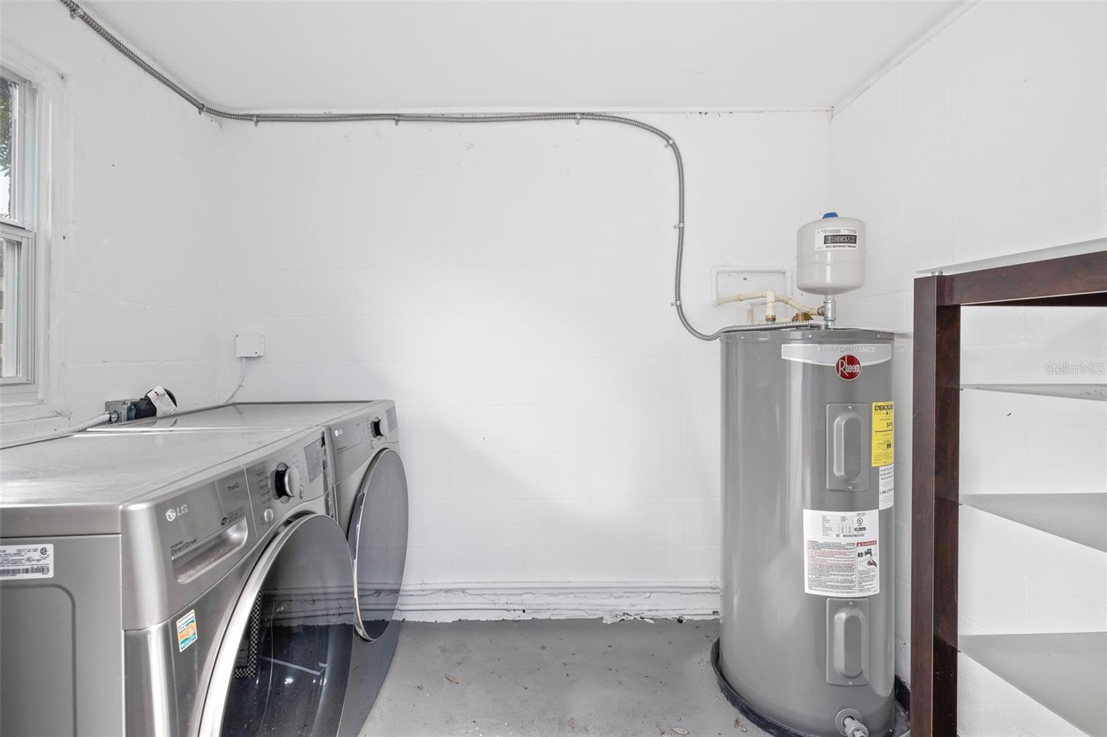 TRIPOLI PLACE - Residential Lease