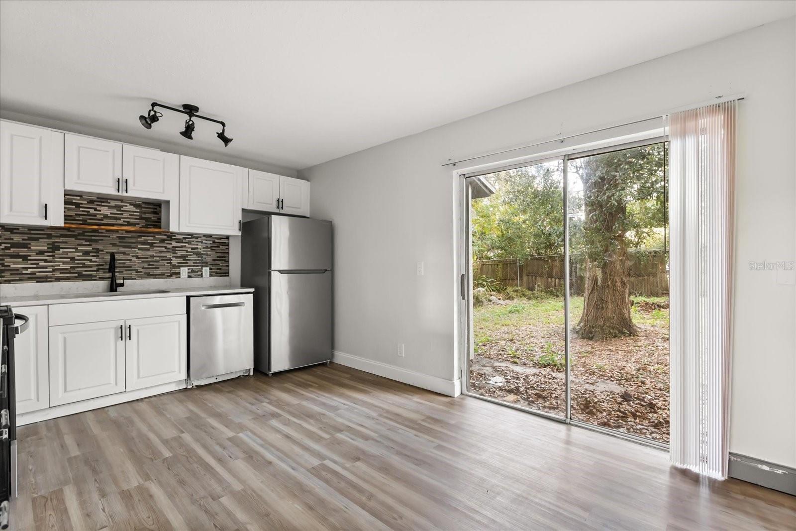 2507 NEWBERRY STREET