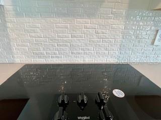 LAKESPUR AT WELLEN PARK - Residential