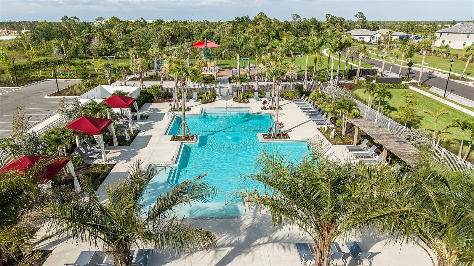 LAKESPUR AT WELLEN PARK - Residential