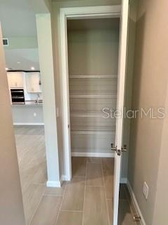 LAKESPUR AT WELLEN PARK - Residential