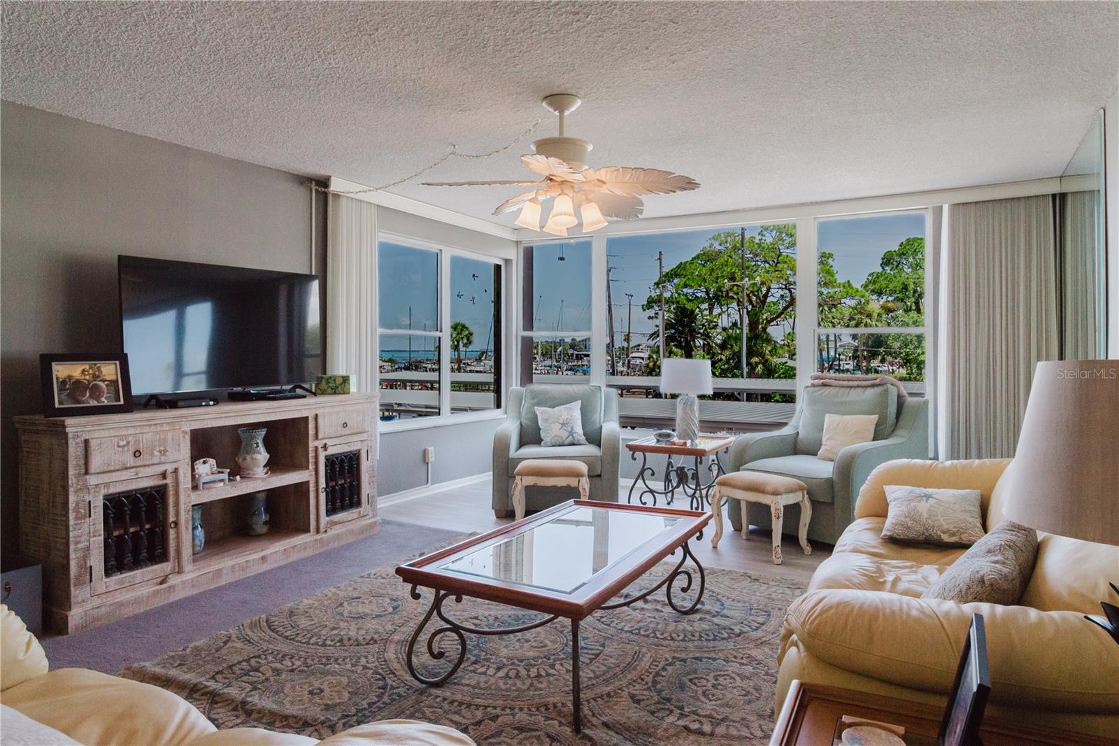 EDGEWATER ARMS 3RD CONDO - Residential