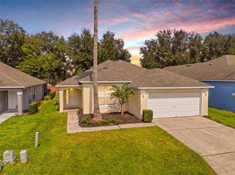 Photo of 1500 Casterton Circle, Davenport, FL 33897 (MLS # O6444338)
