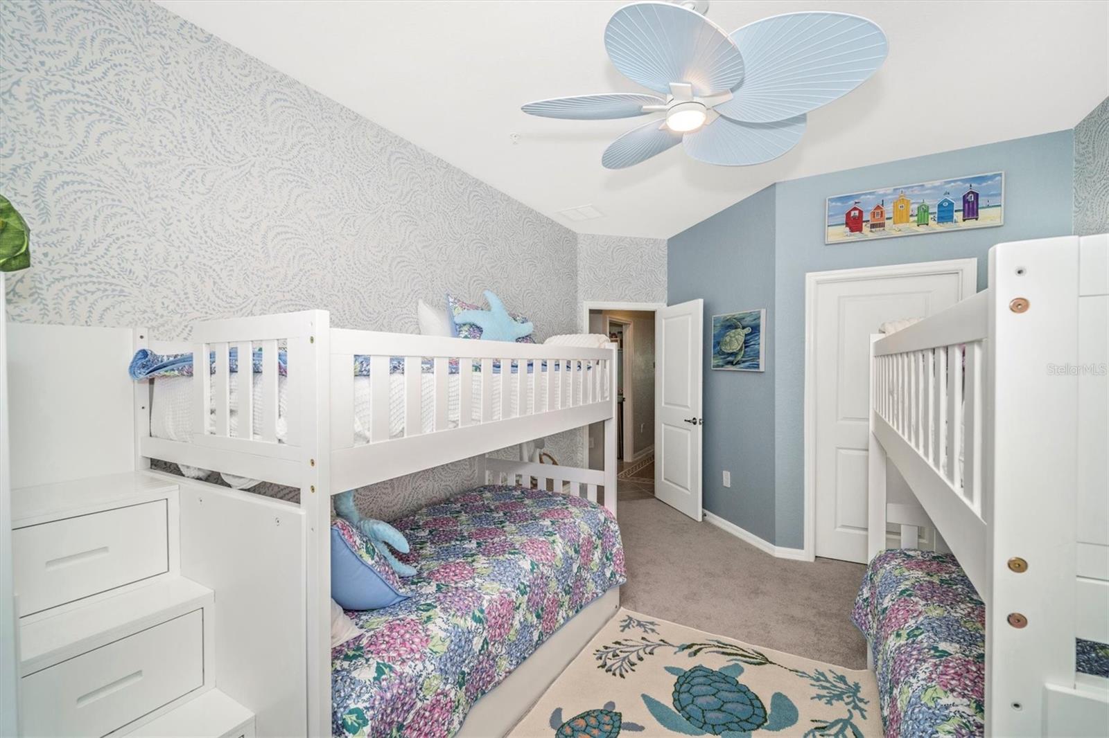 WELLEN PARK GOLF & COUNTRY CLUB - Residential Lease