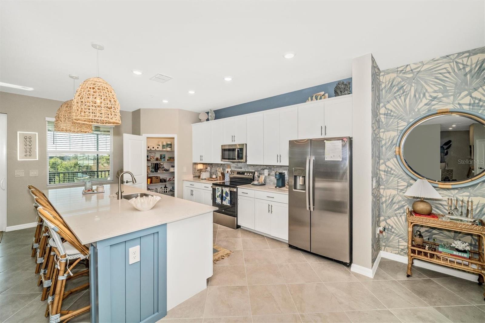 WELLEN PARK GOLF & COUNTRY CLUB - Residential Lease