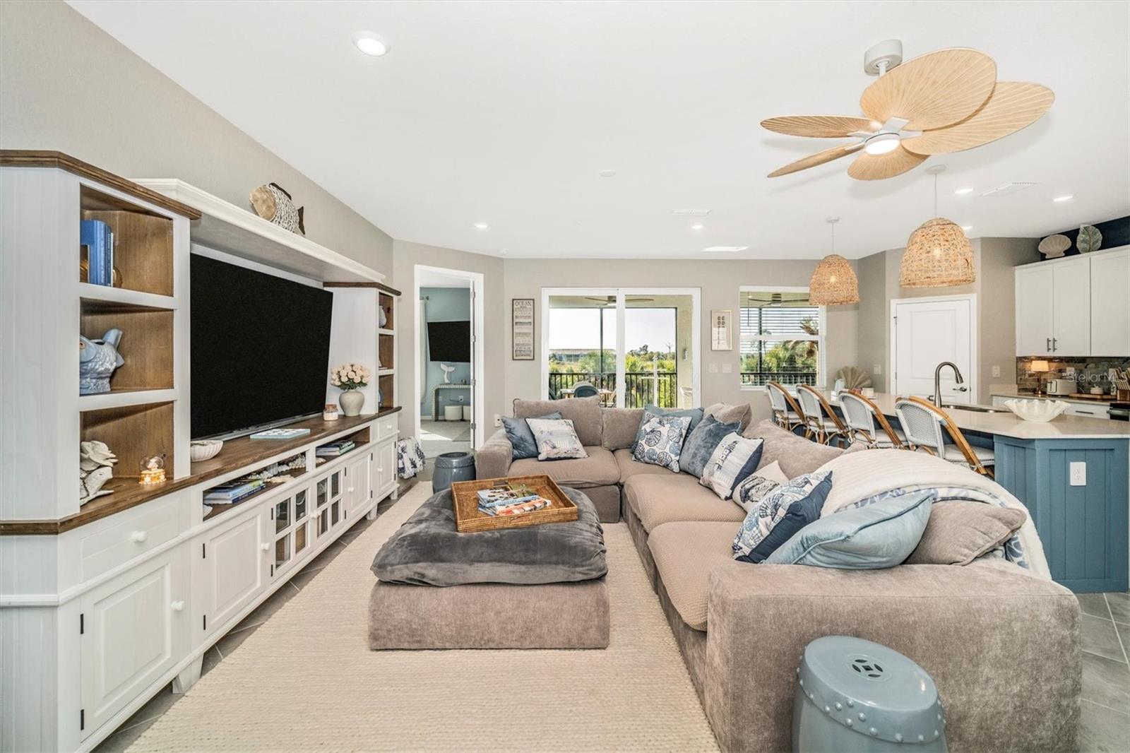 WELLEN PARK GOLF & COUNTRY CLUB - Residential Lease