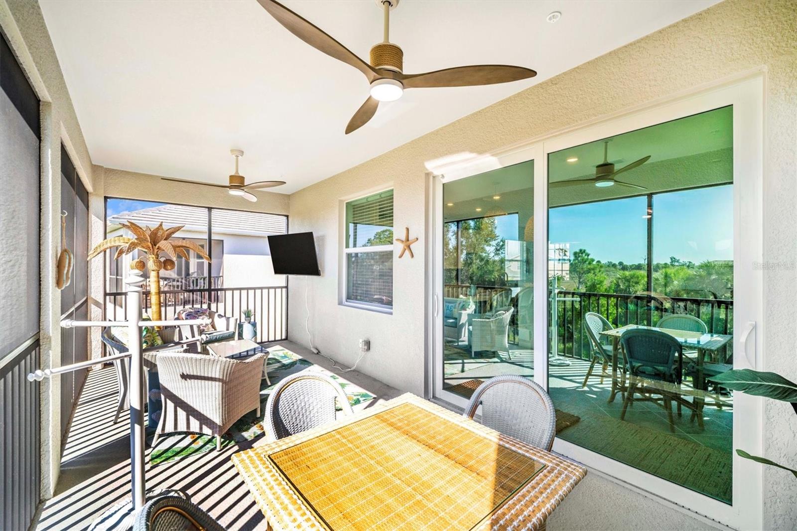 WELLEN PARK GOLF & COUNTRY CLUB - Residential Lease