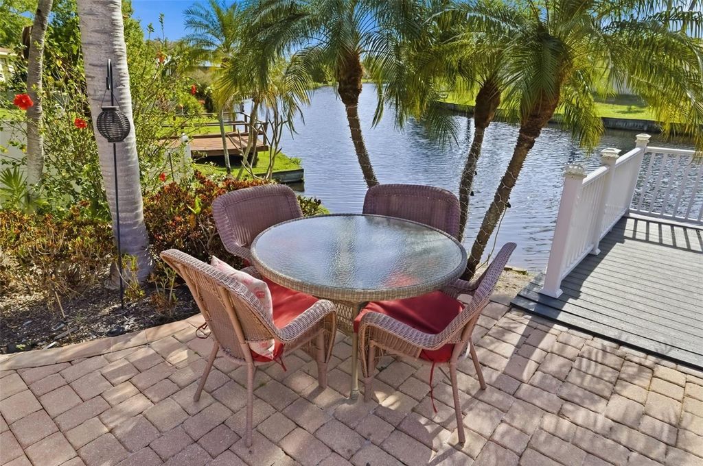 Photo of 1207 78th Street NW, Bradenton, FL 34209 (MLS # A4686549)