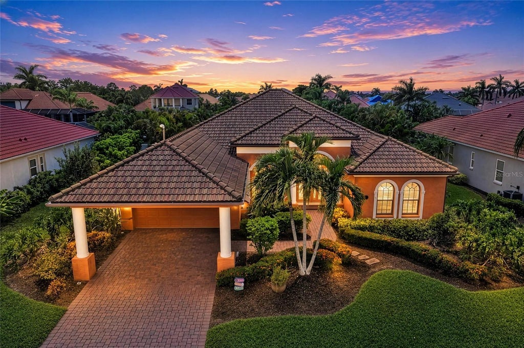 Photo of 545 Mast Drive, Bradenton, FL 34208 (MLS # A4700966)