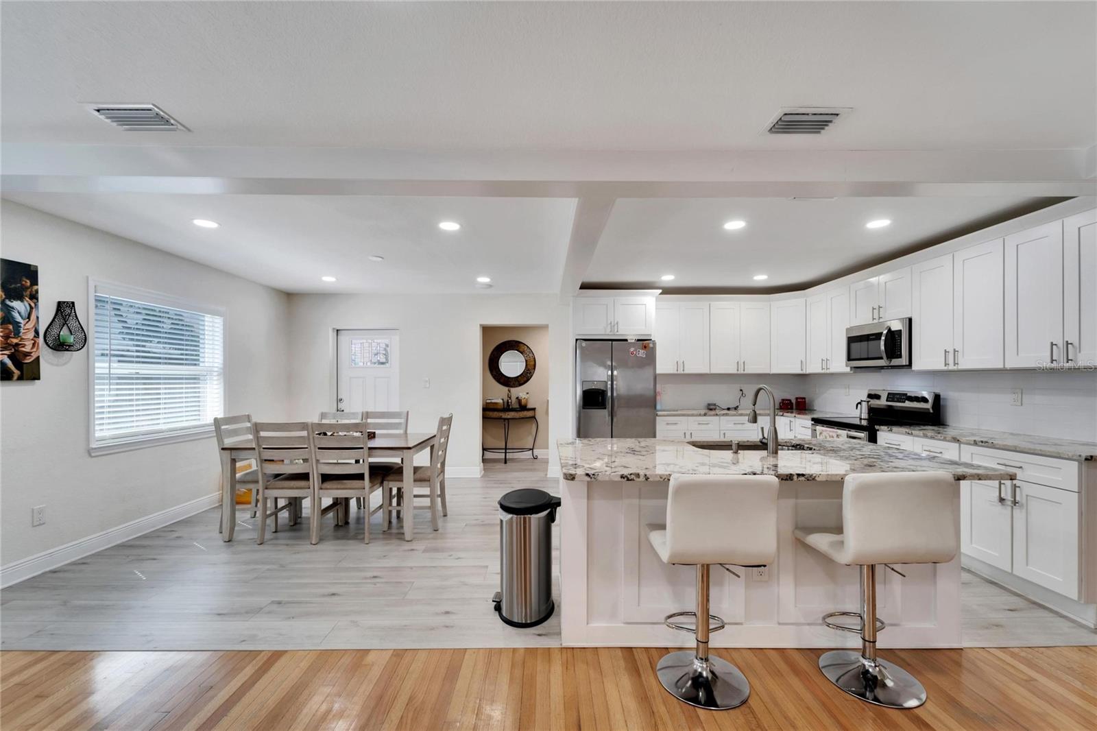 BOUR LANDS - Residential