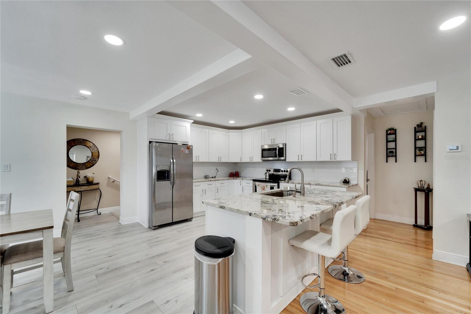 BOUR LANDS - Residential