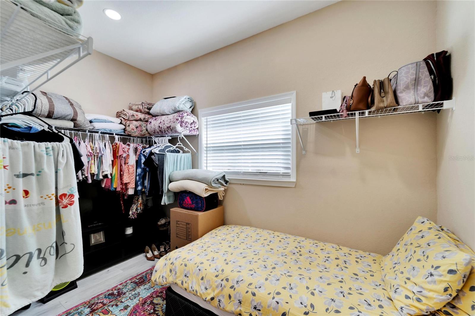 BOUR LANDS - Residential