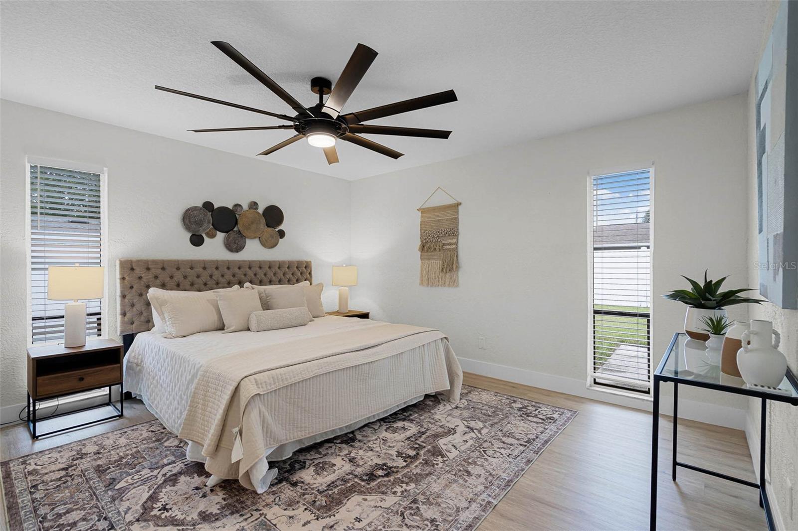 2932 CARRIAGE DRIVE