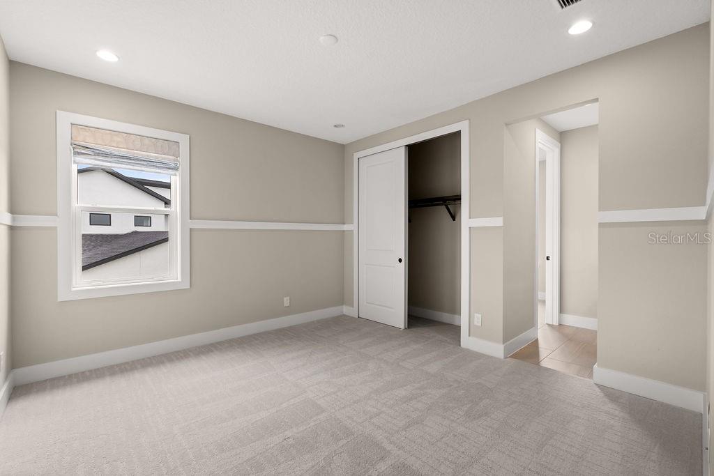 LAUREL POINTE PH 1 - Residential