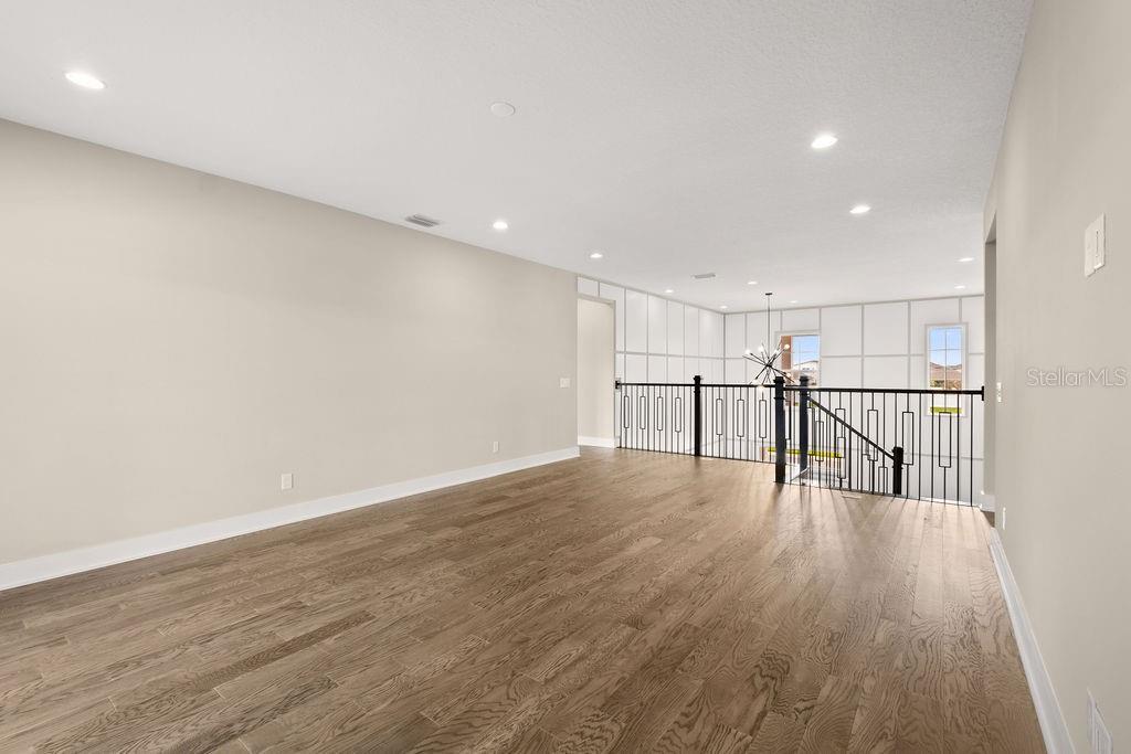 LAUREL POINTE PH 1 - Residential
