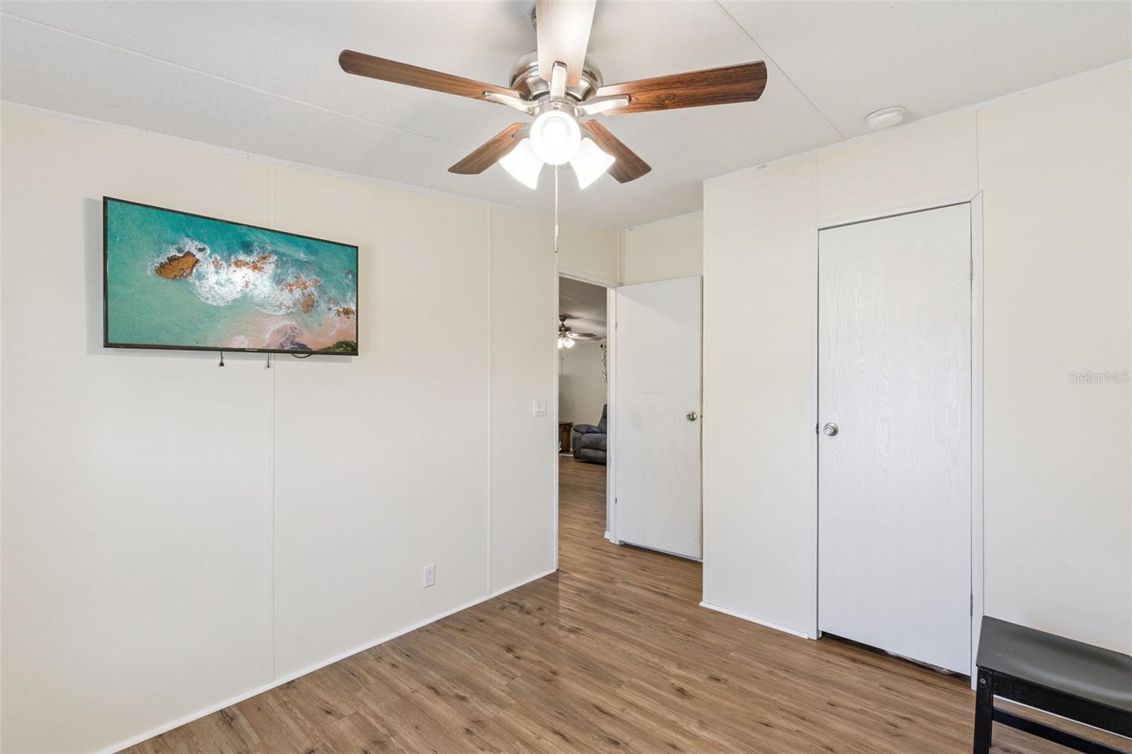 MONTVERDE HILLS - Residential