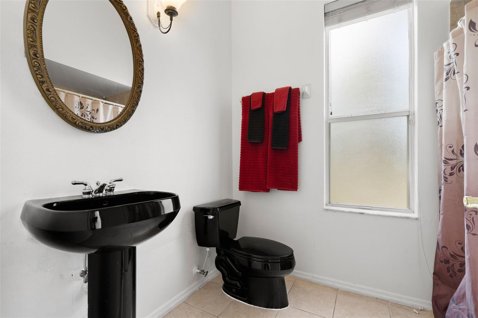 PRISTINE PLACE PH 3 - Residential