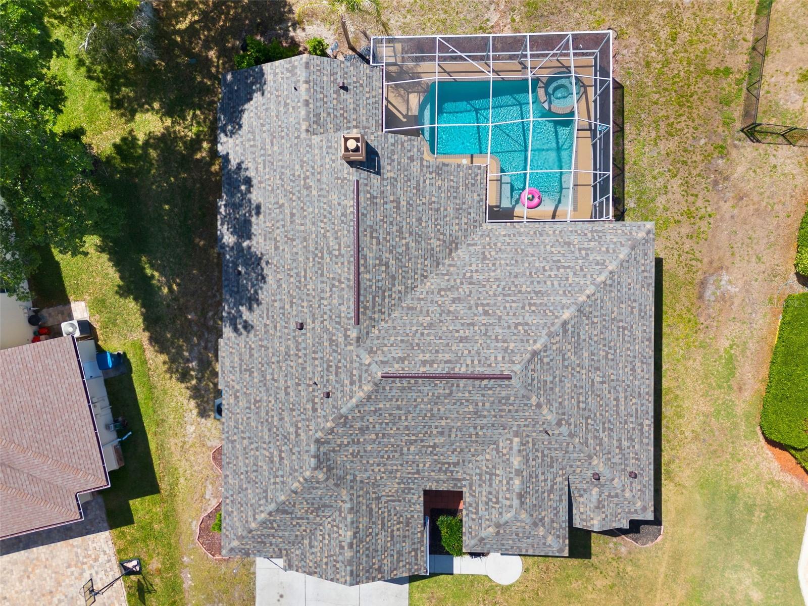 PRISTINE PLACE PH 3 - Residential