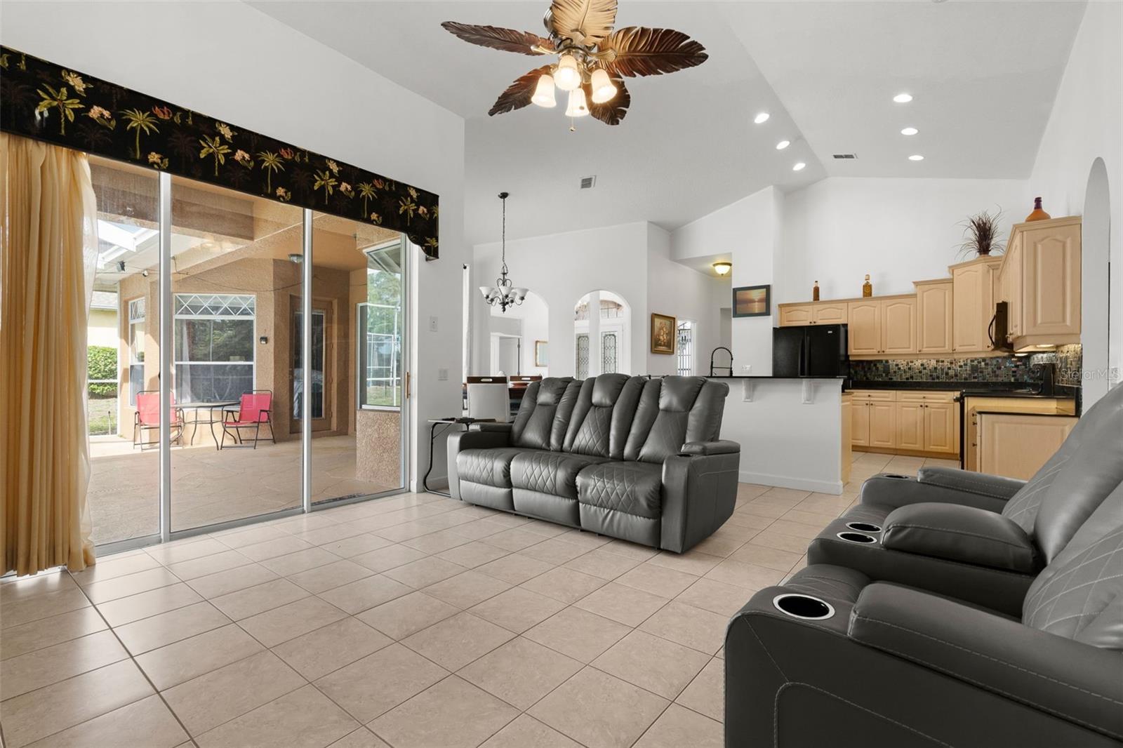 PRISTINE PLACE PH 3 - Residential