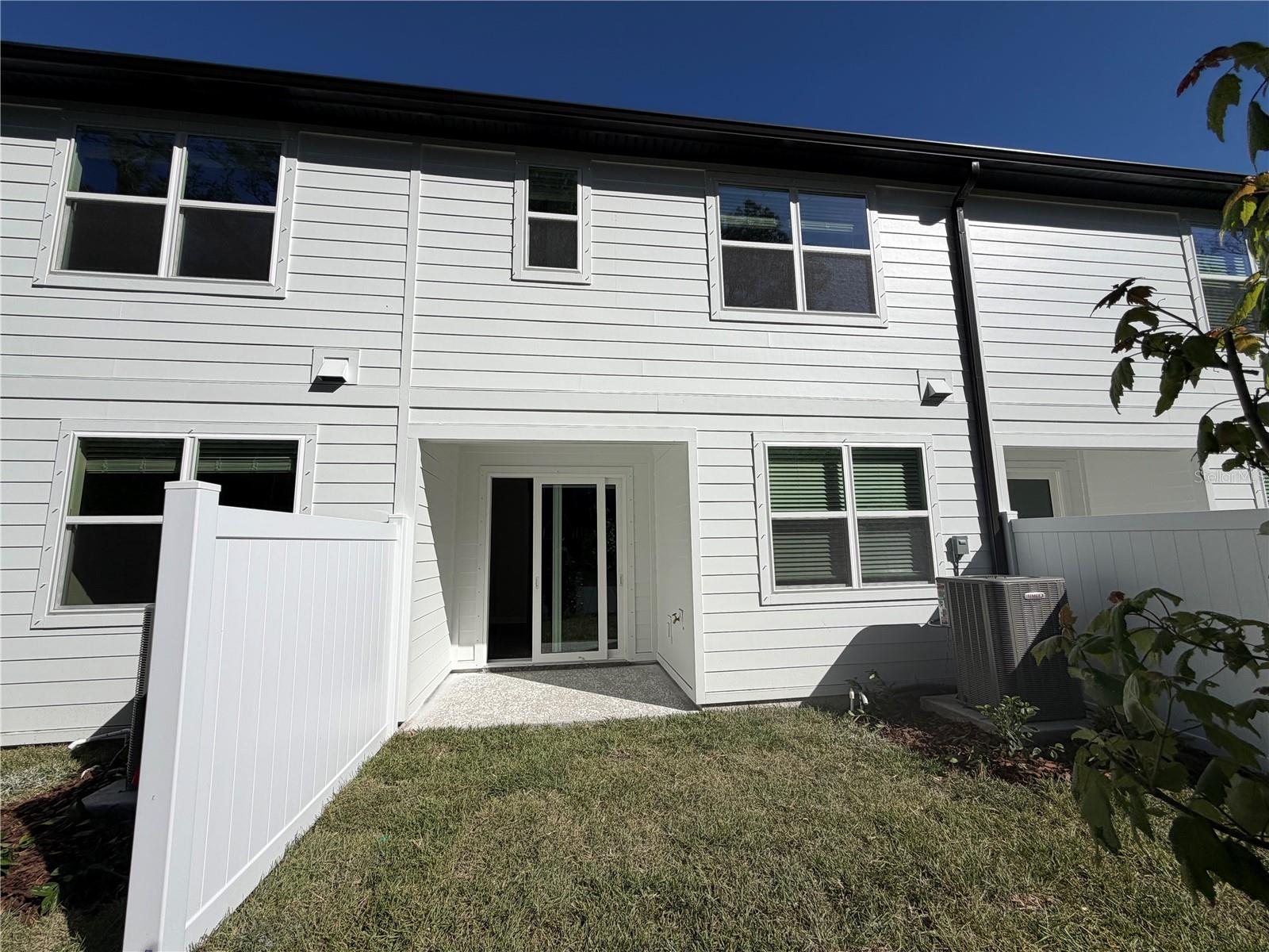 MONTAGUE TOWNHOMES LOT 50 - Residential