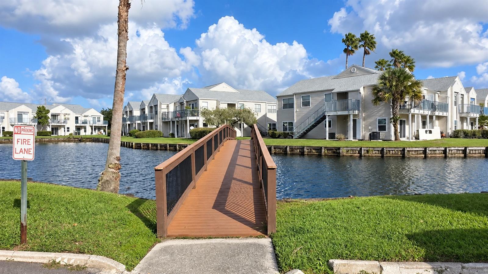 2540 WOODGATE BOULEVARD 203