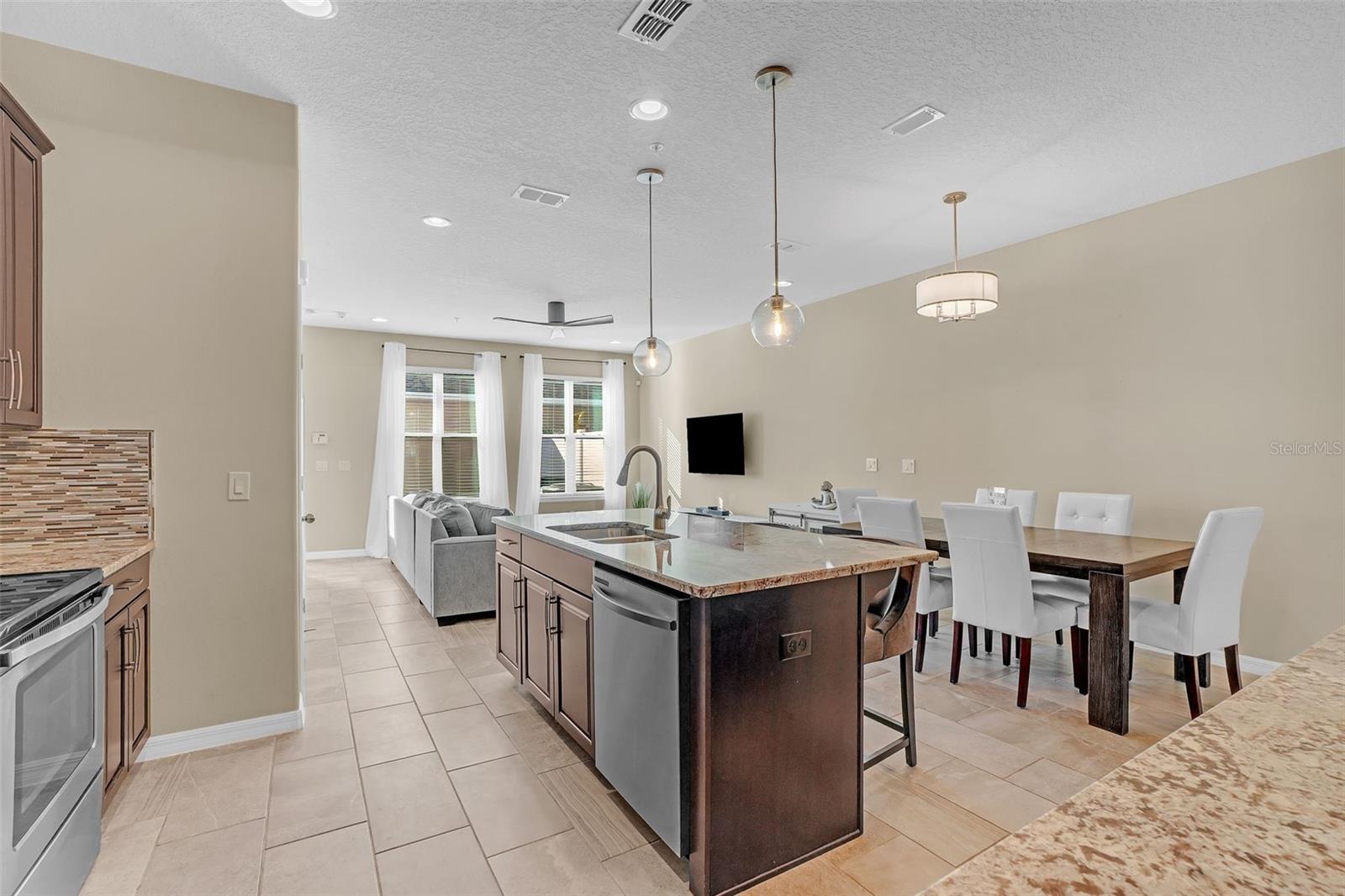 RANDAL PARK PH 4 - Residential