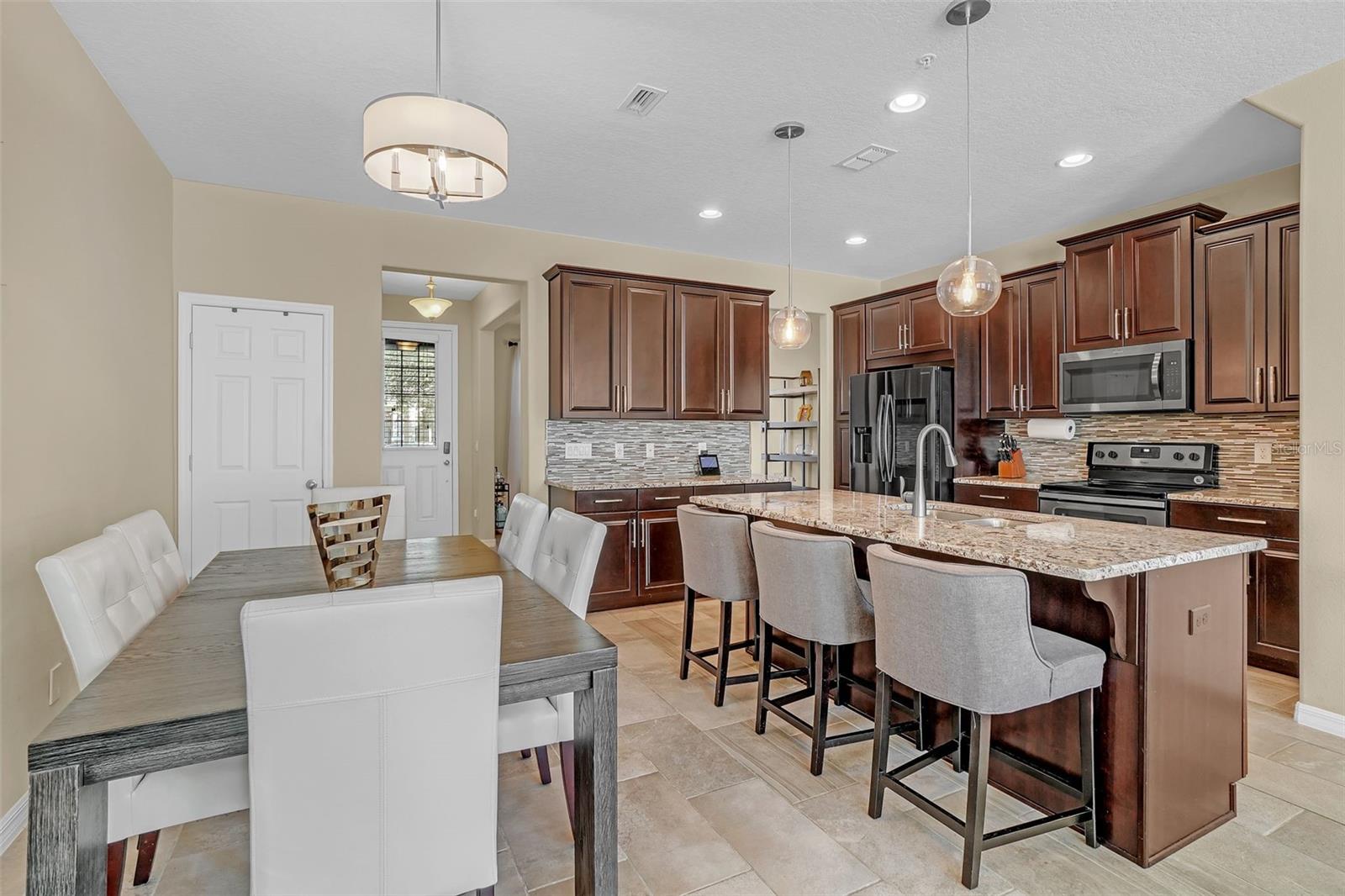 RANDAL PARK PH 4 - Residential