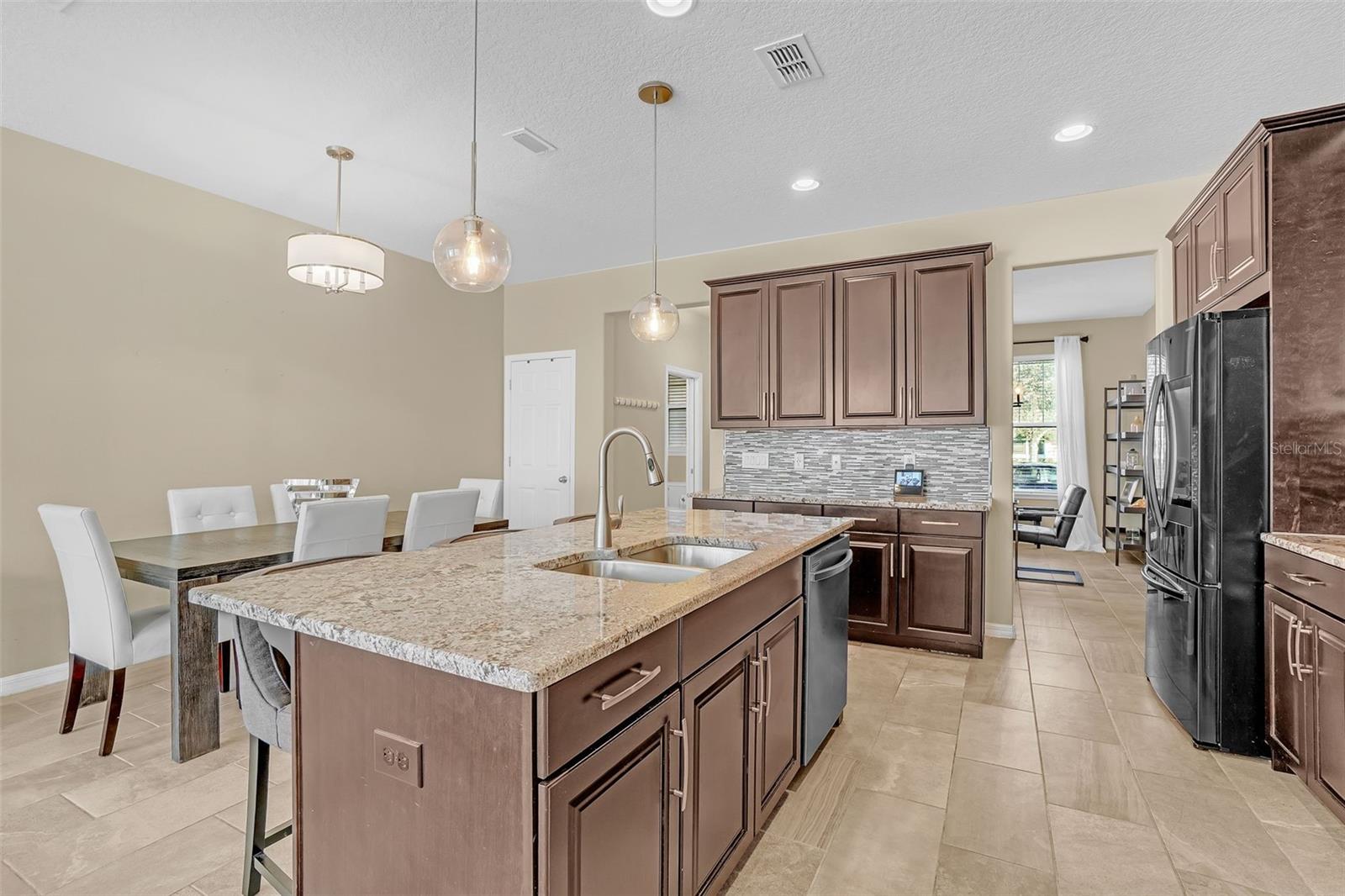 RANDAL PARK PH 4 - Residential