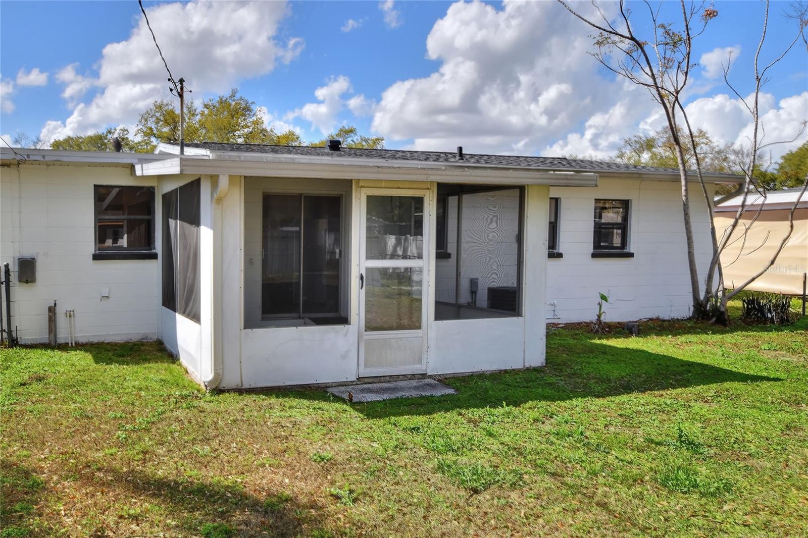 WOODLAND ESTATES PB 39 PG 29 - Residential