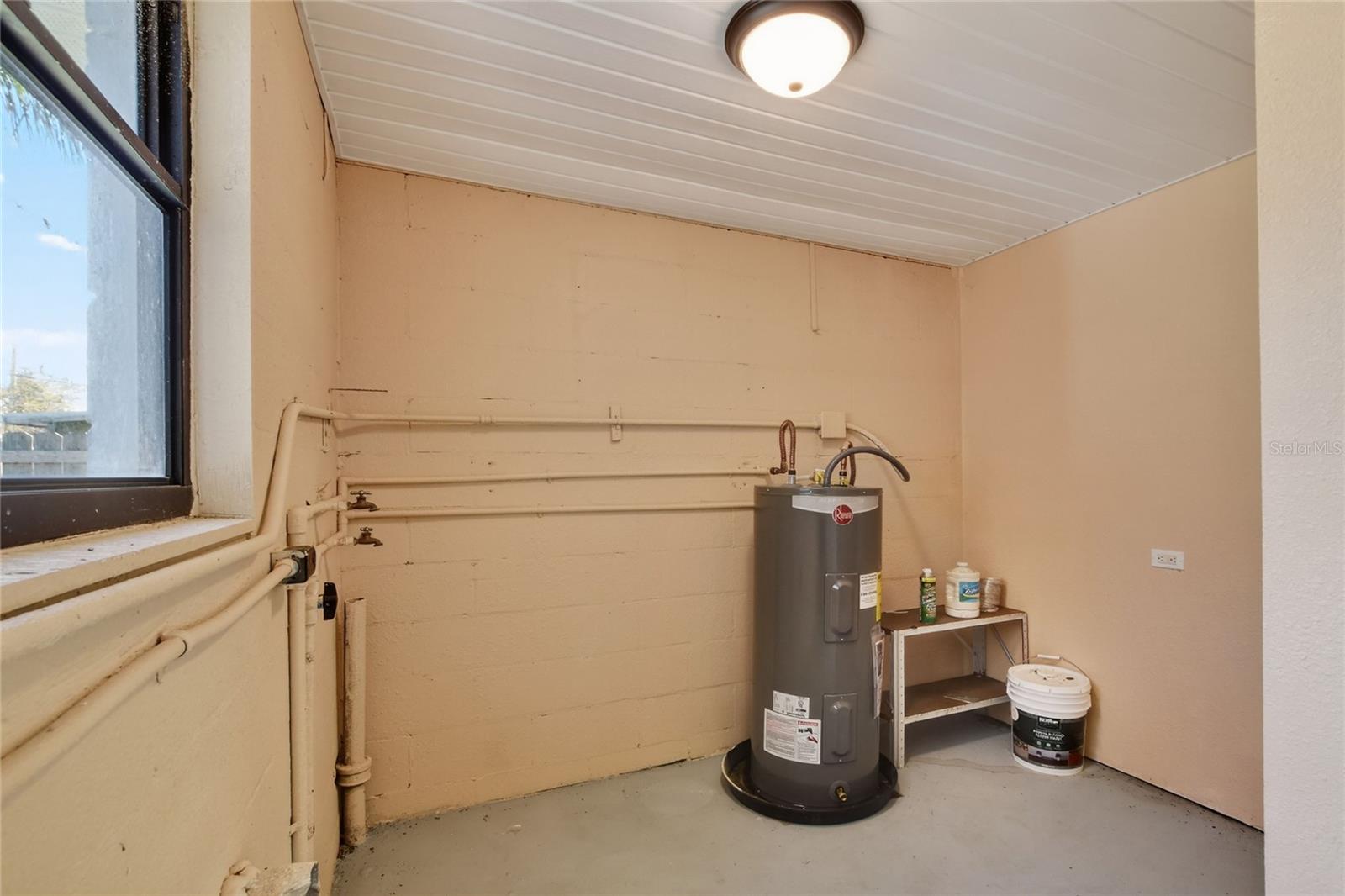 WOODLAND ESTATES PB 39 PG 29 - Residential