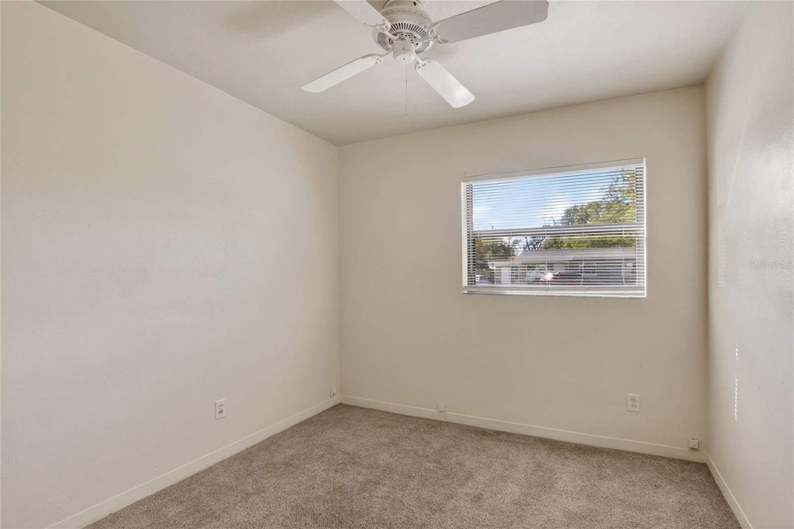 WOODLAND ESTATES PB 39 PG 29 - Residential