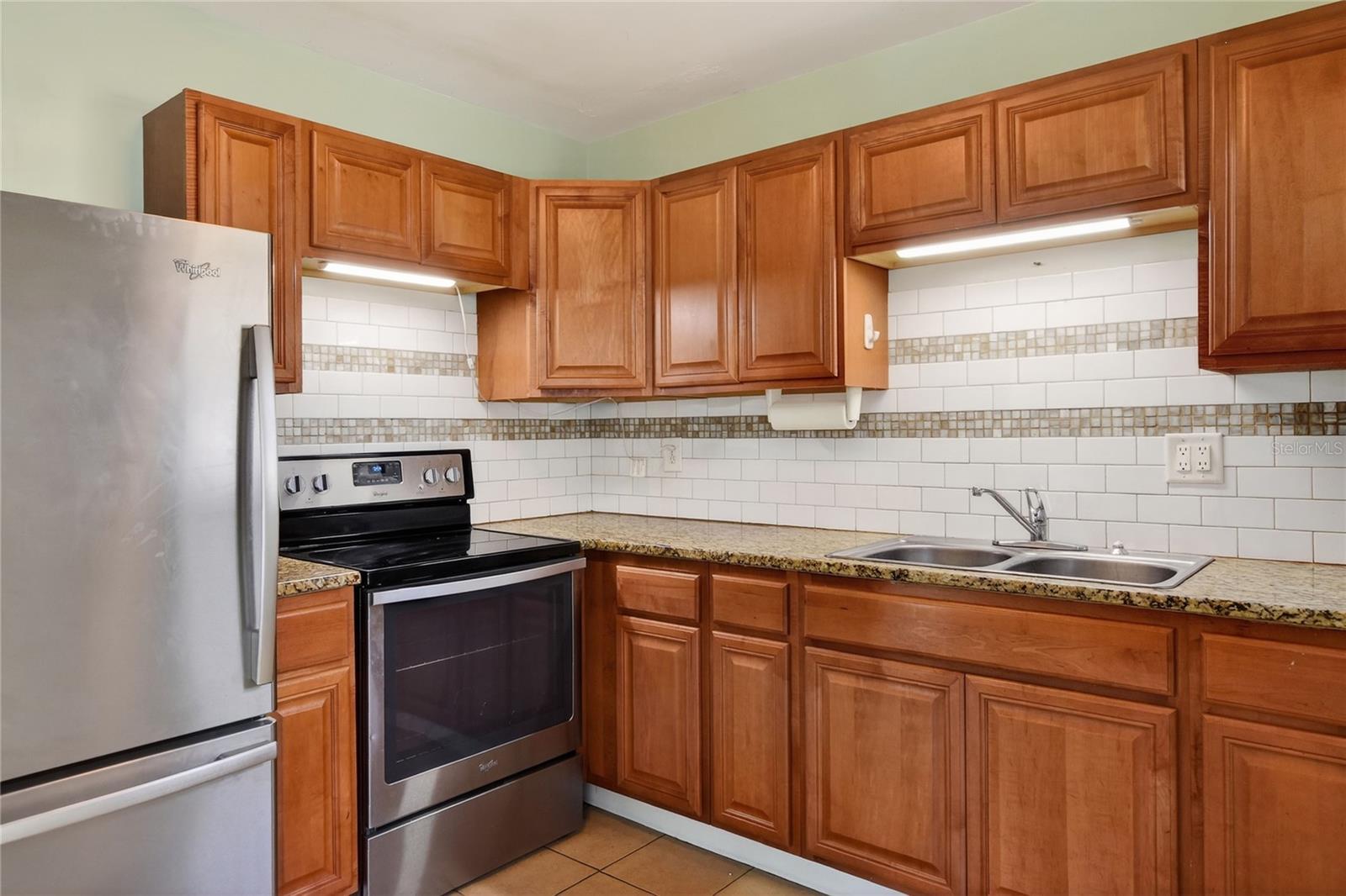 WOODLAND ESTATES PB 39 PG 29 - Residential