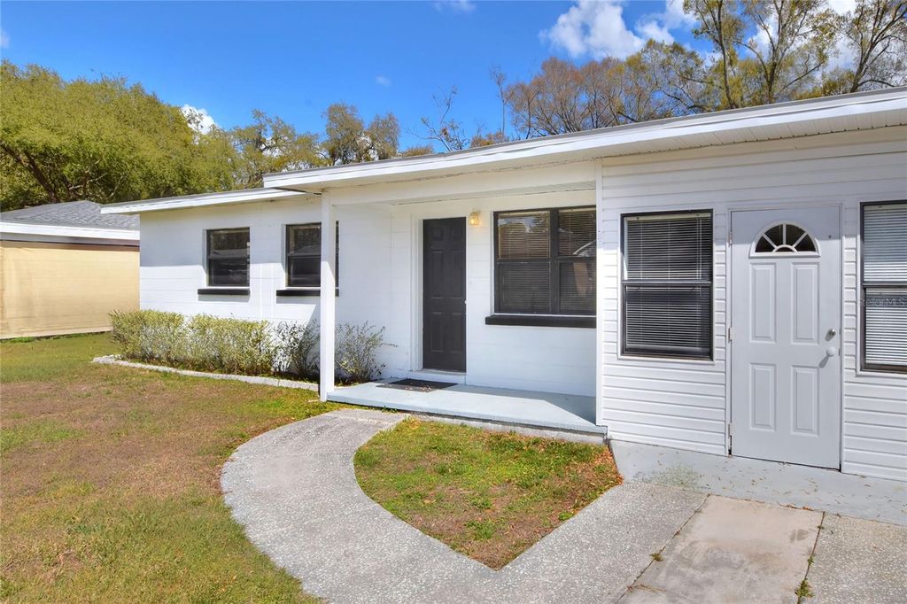 Photo of 1229 Rawls Drive, Lakeland, FL 33801 (MLS # L4959716)