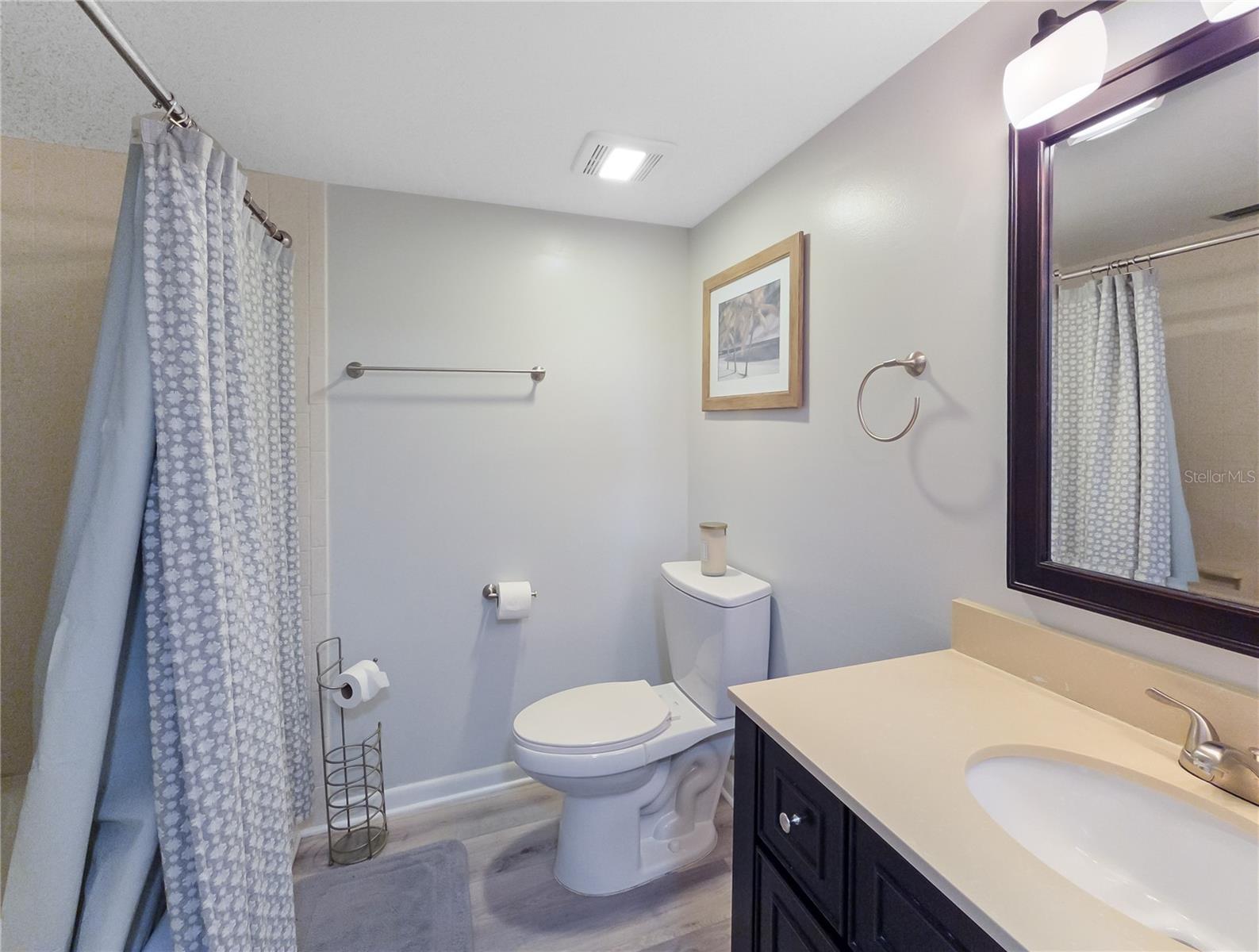 TWIN LAKES VILLAGE EAST CONDO - Residential