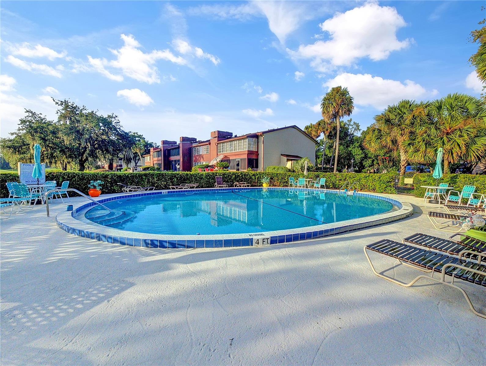 TWIN LAKES VILLAGE EAST CONDO - Residential
