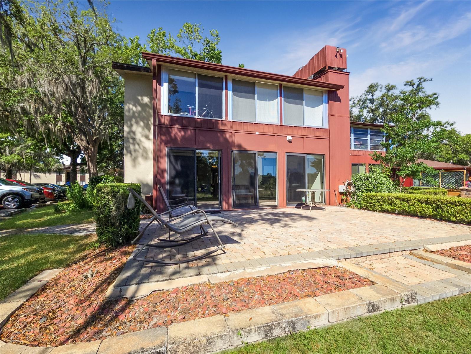TWIN LAKES VILLAGE EAST CONDO - Residential