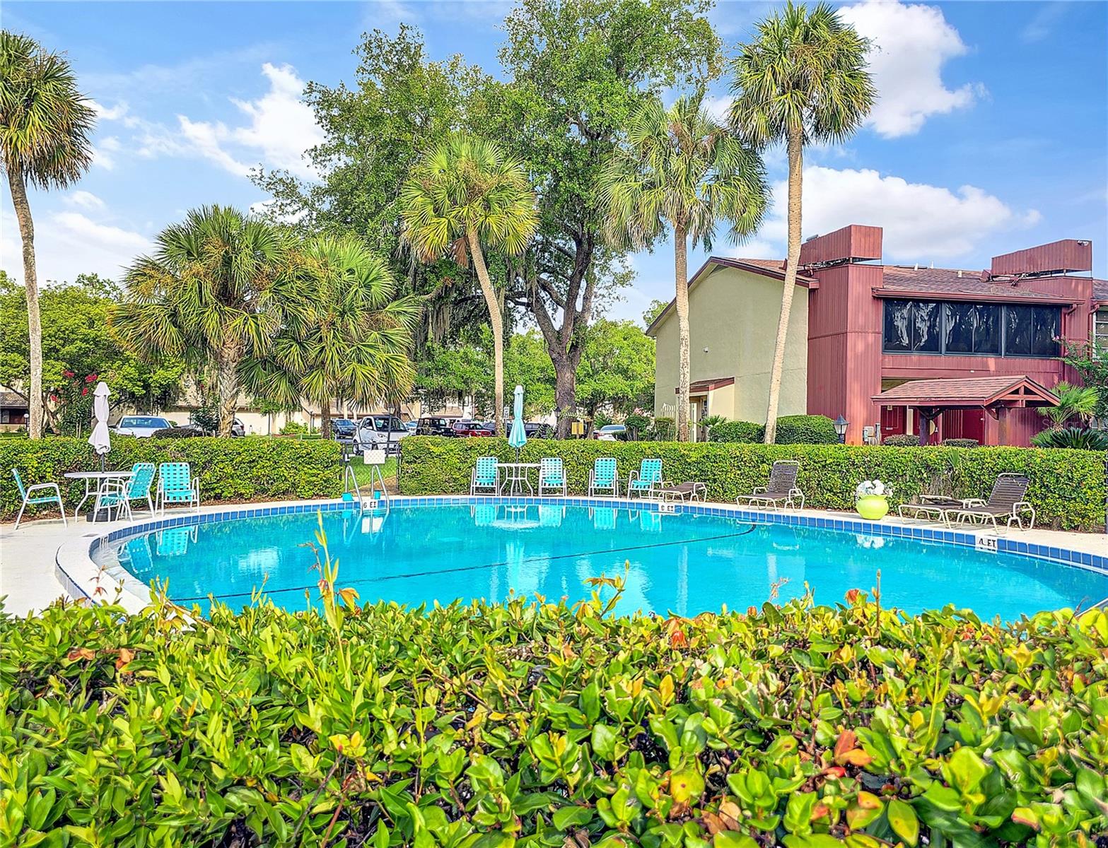 TWIN LAKES VILLAGE EAST CONDO - Residential