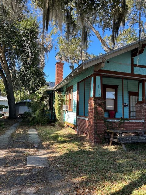 Photo of 108 NW 7th Street, Gainesville, FL 32601 (MLS # GC536448)