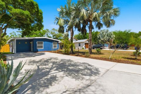 Photo of 7211 32nd Avenue N, St Petersburg, FL 33710 (MLS # TB8494205)